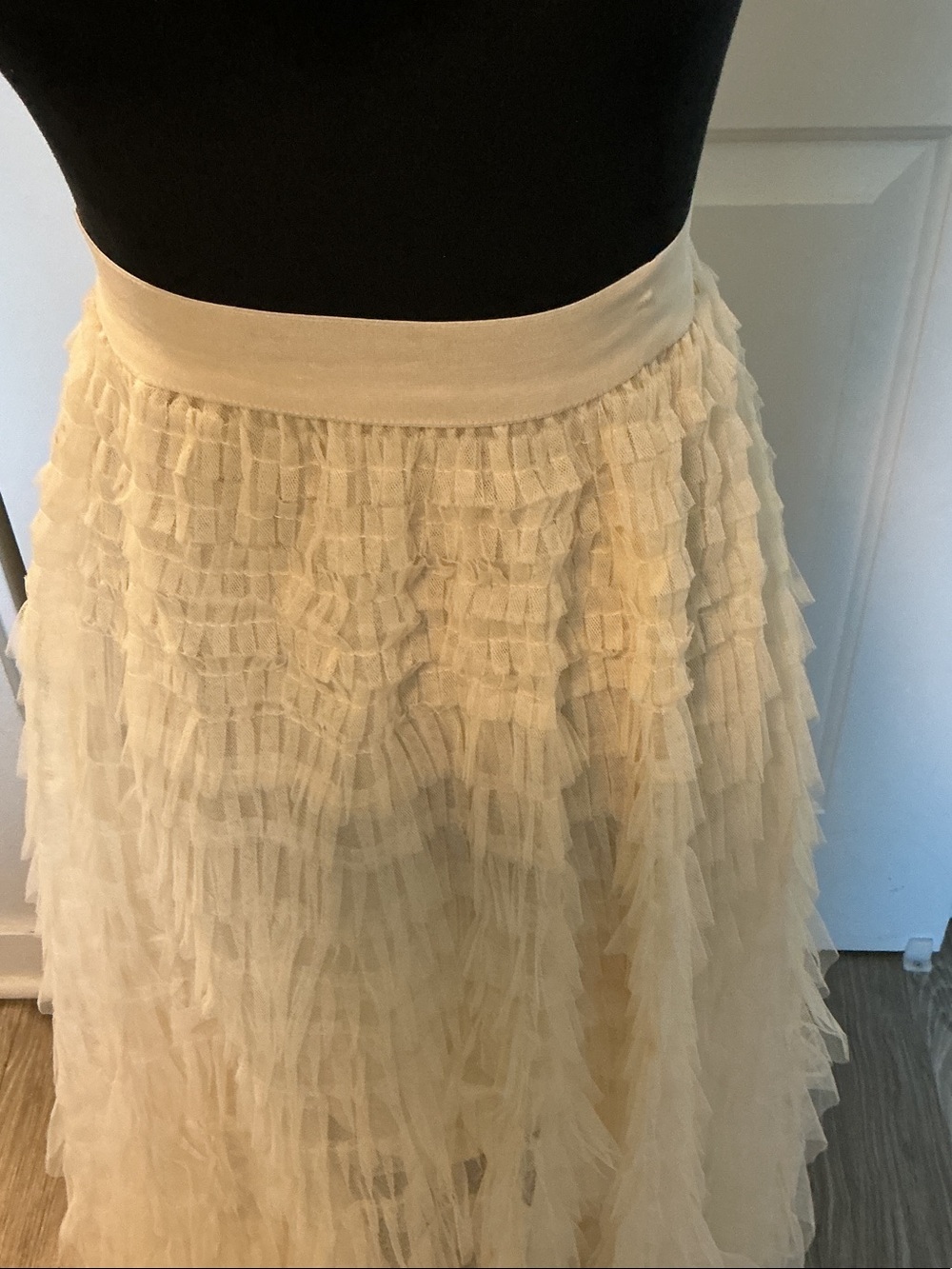 Tiered Tulle Maxi Skirt - Ivory s - Picture 2 of 7
